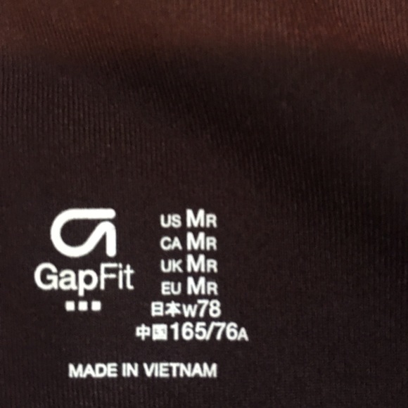 NWOT GapFit leggings - Picture 4 of 4